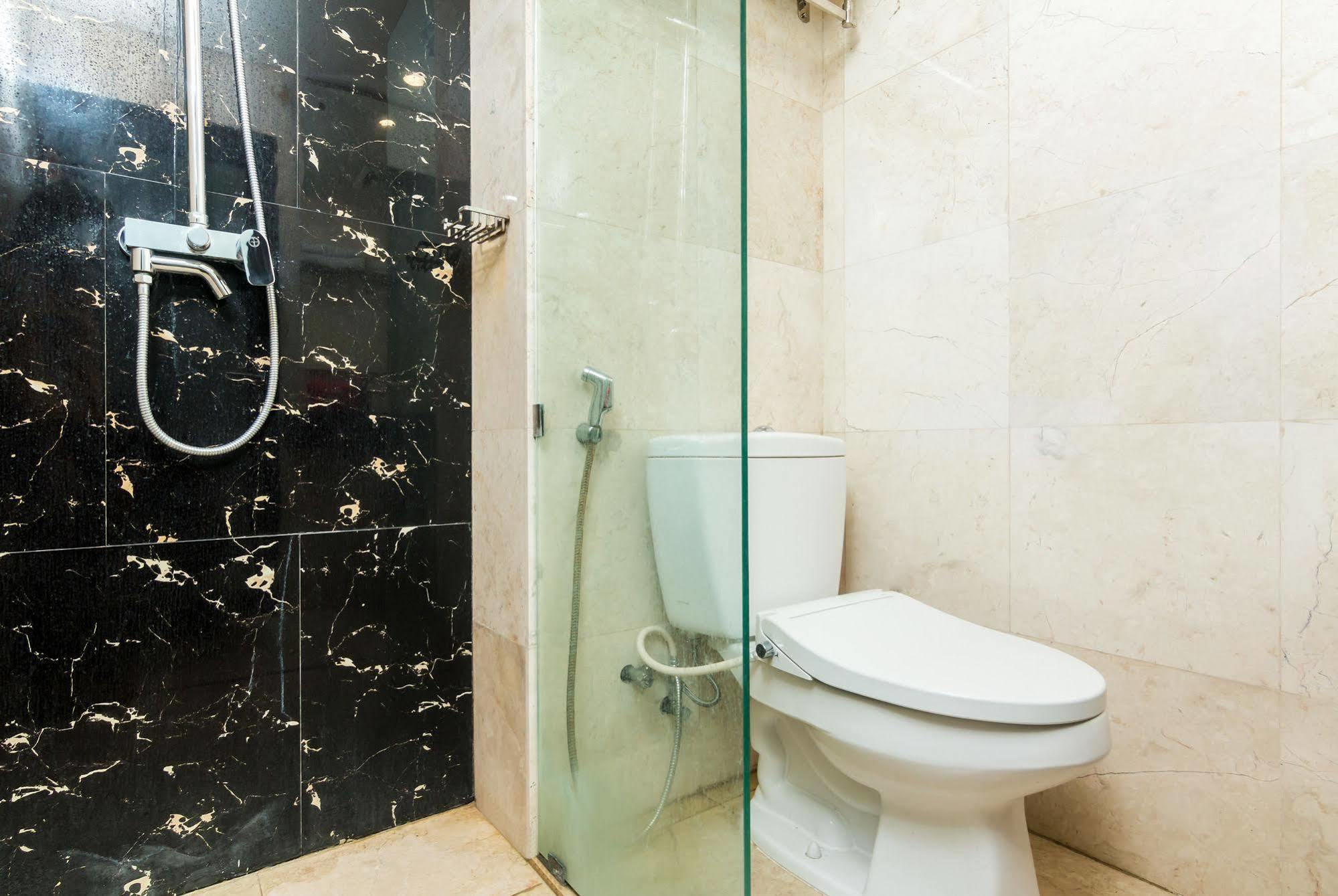Zen Rooms Denpasar Marlboro מראה חיצוני תמונה