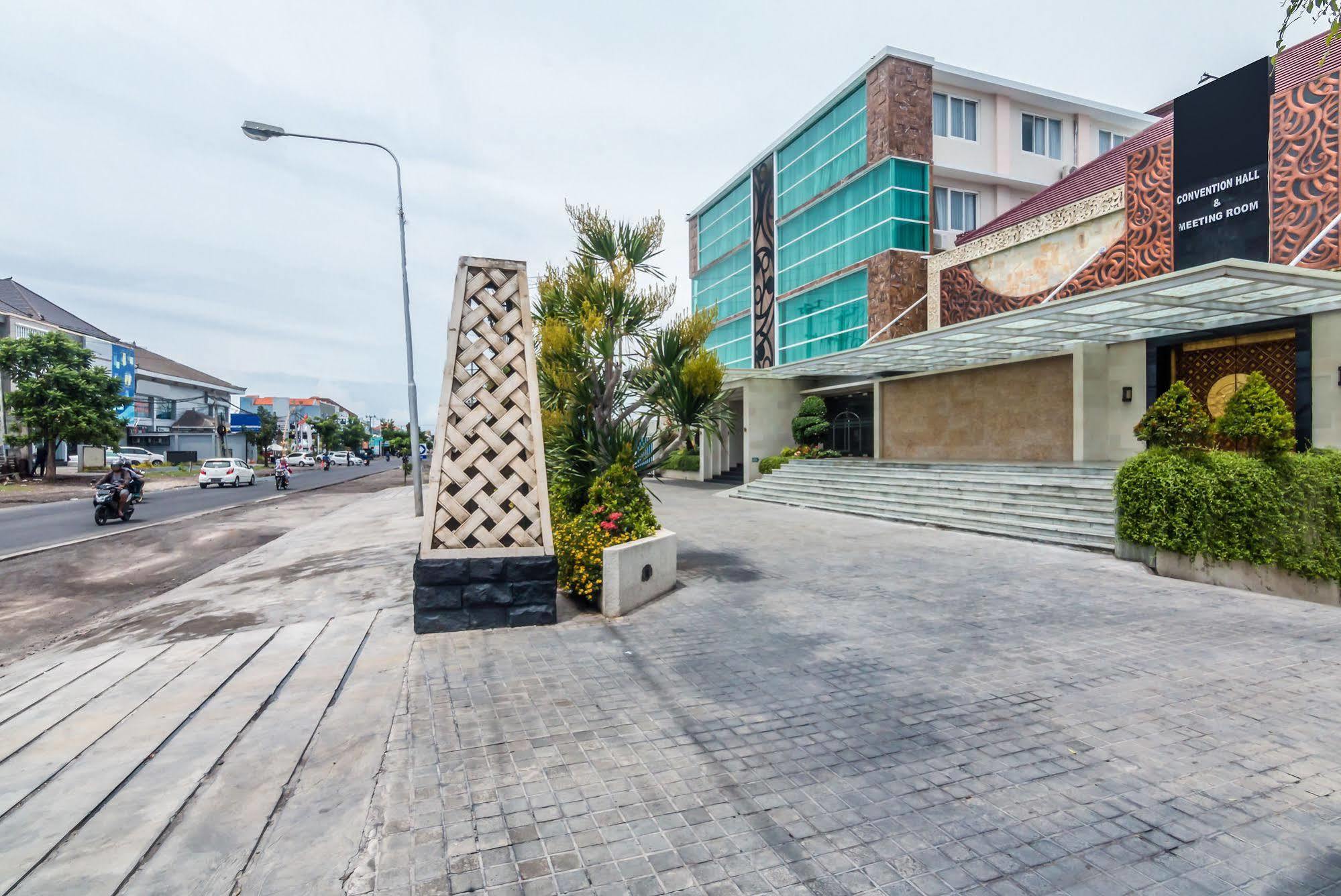Zen Rooms Denpasar Marlboro מראה חיצוני תמונה