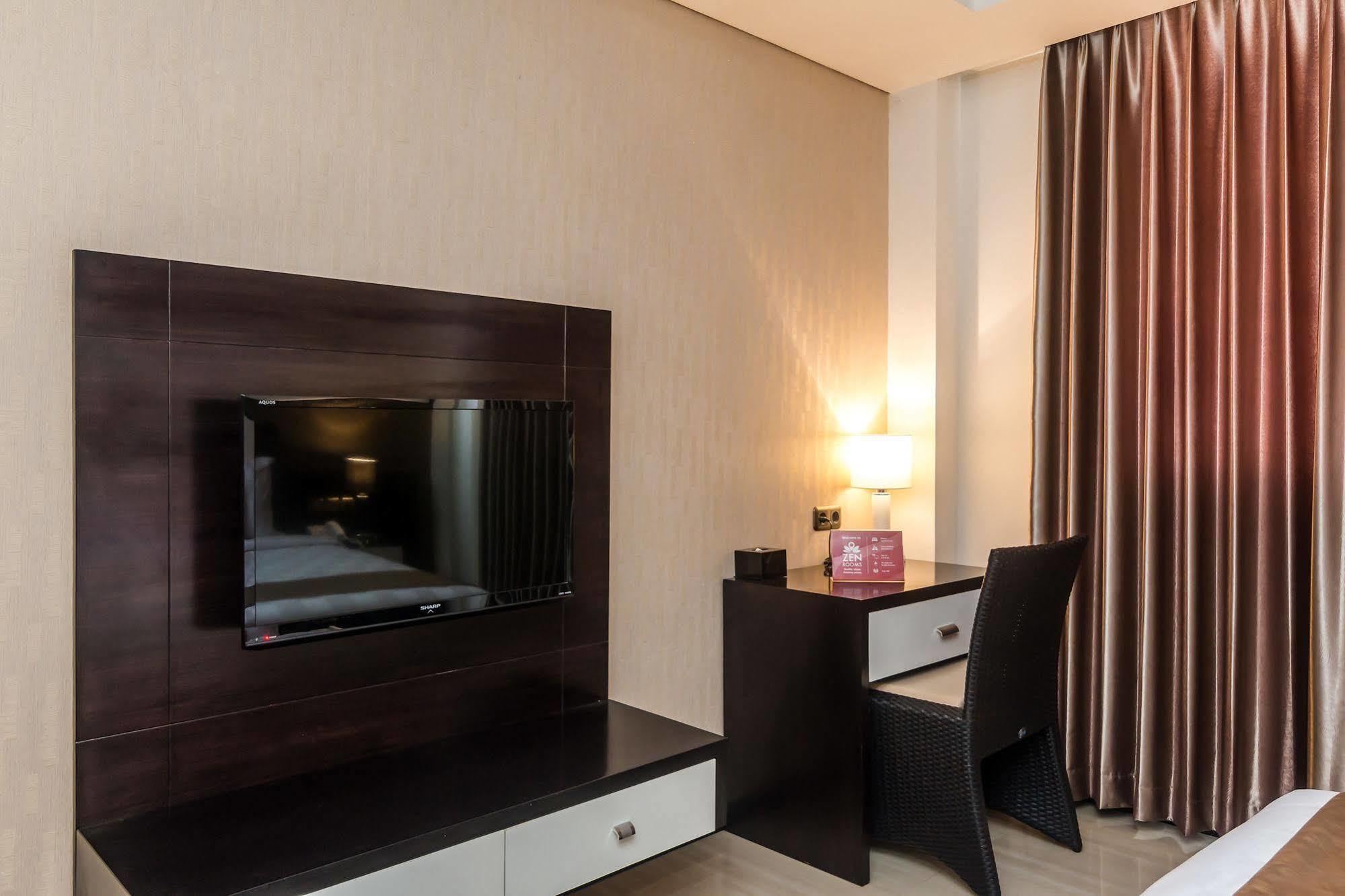 Zen Rooms Denpasar Marlboro מראה חיצוני תמונה